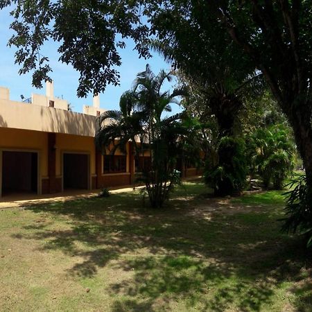 Boom Boom Beach Resort Laem Sing Chanthaburi Extérieur photo
