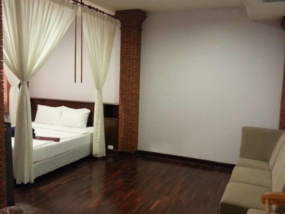 Boom Boom Beach Resort Laem Sing Chanthaburi Extérieur photo