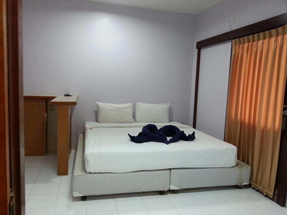 Boom Boom Beach Resort Laem Sing Chanthaburi Extérieur photo