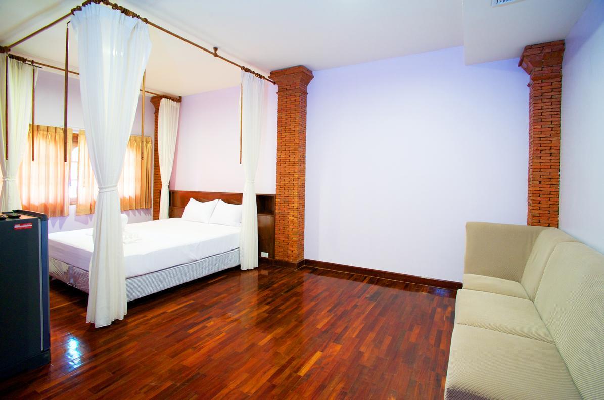 Boom Boom Beach Resort Laem Sing Chanthaburi Extérieur photo