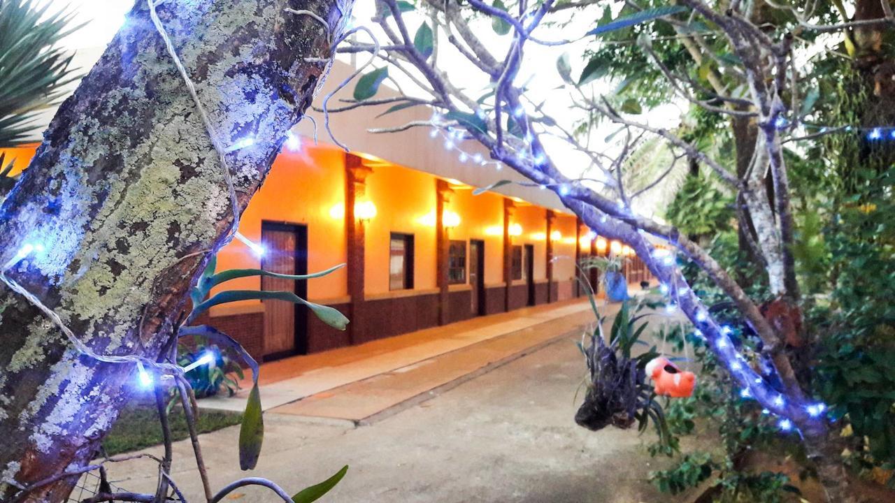 Boom Boom Beach Resort Laem Sing Chanthaburi Extérieur photo