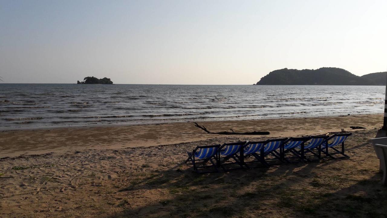 Boom Boom Beach Resort Laem Sing Chanthaburi Extérieur photo