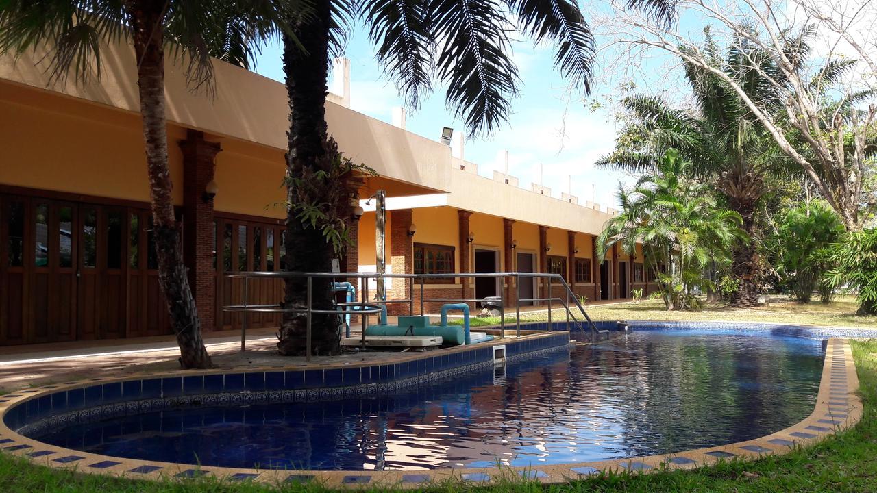 Boom Boom Beach Resort Laem Sing Chanthaburi Extérieur photo